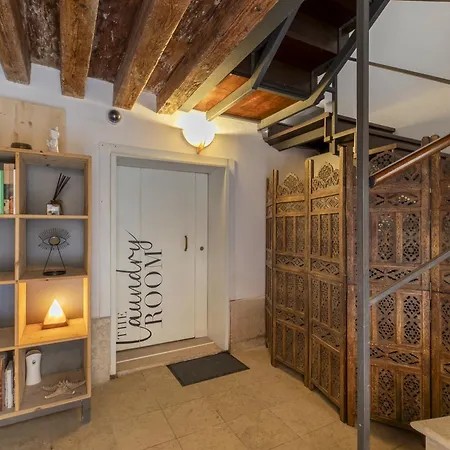 Modern Apt, Full Kitchen&big Bathroom With Tub Apartment